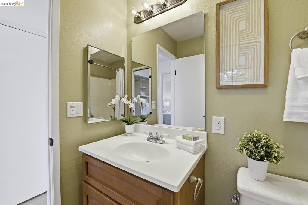 9729 Elmview Dr Property Photo 27