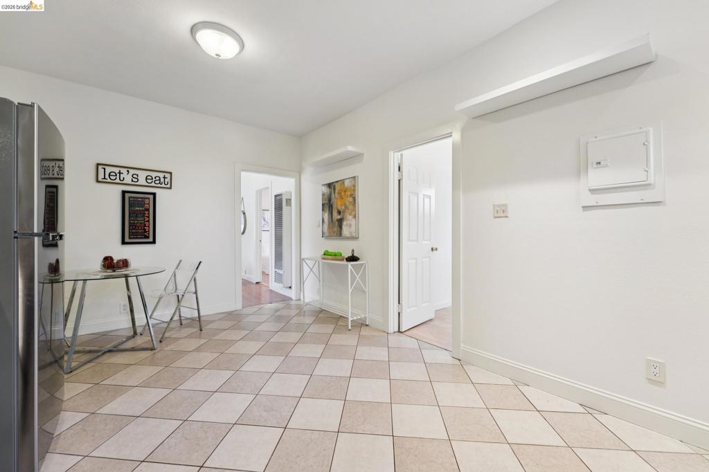 220 Marina Way Property Photo 13