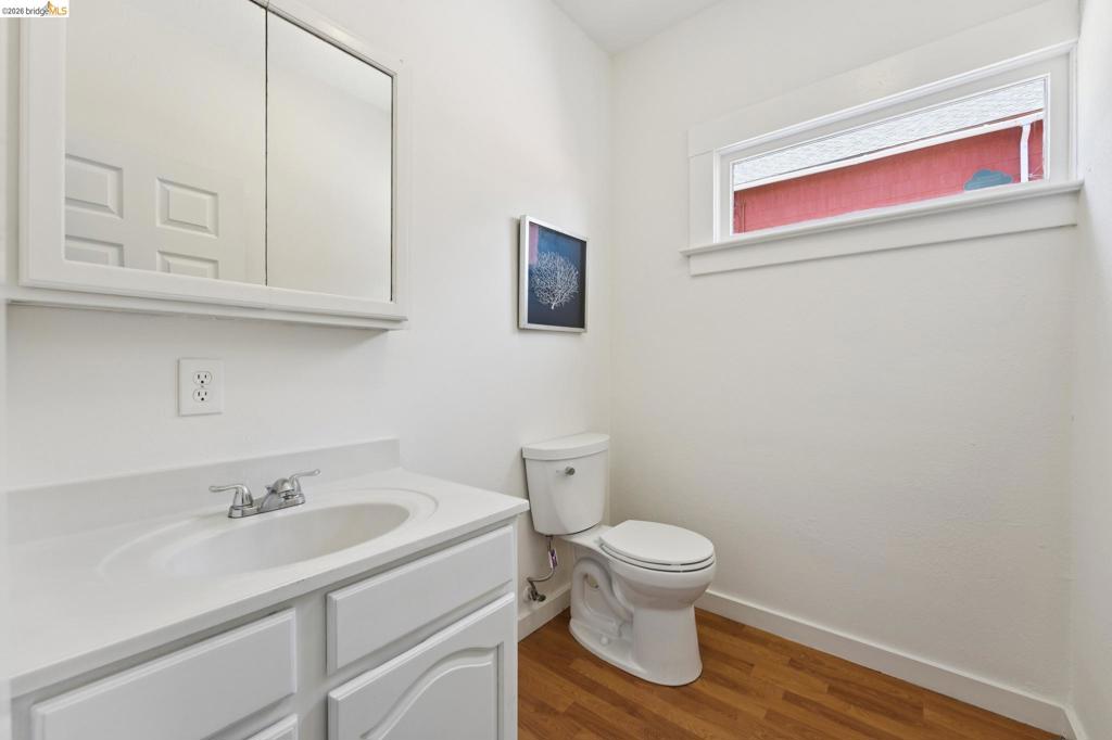 220 Marina Way Property Photo 14