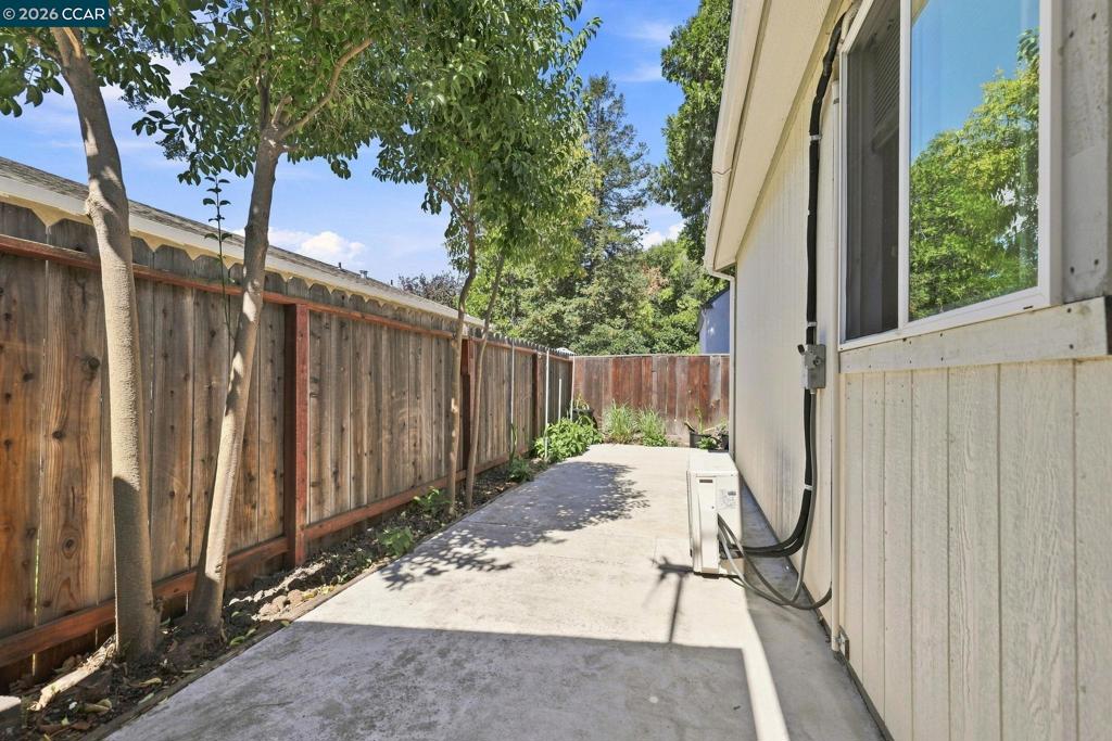 2932 Clayton Rd Property Photo 13