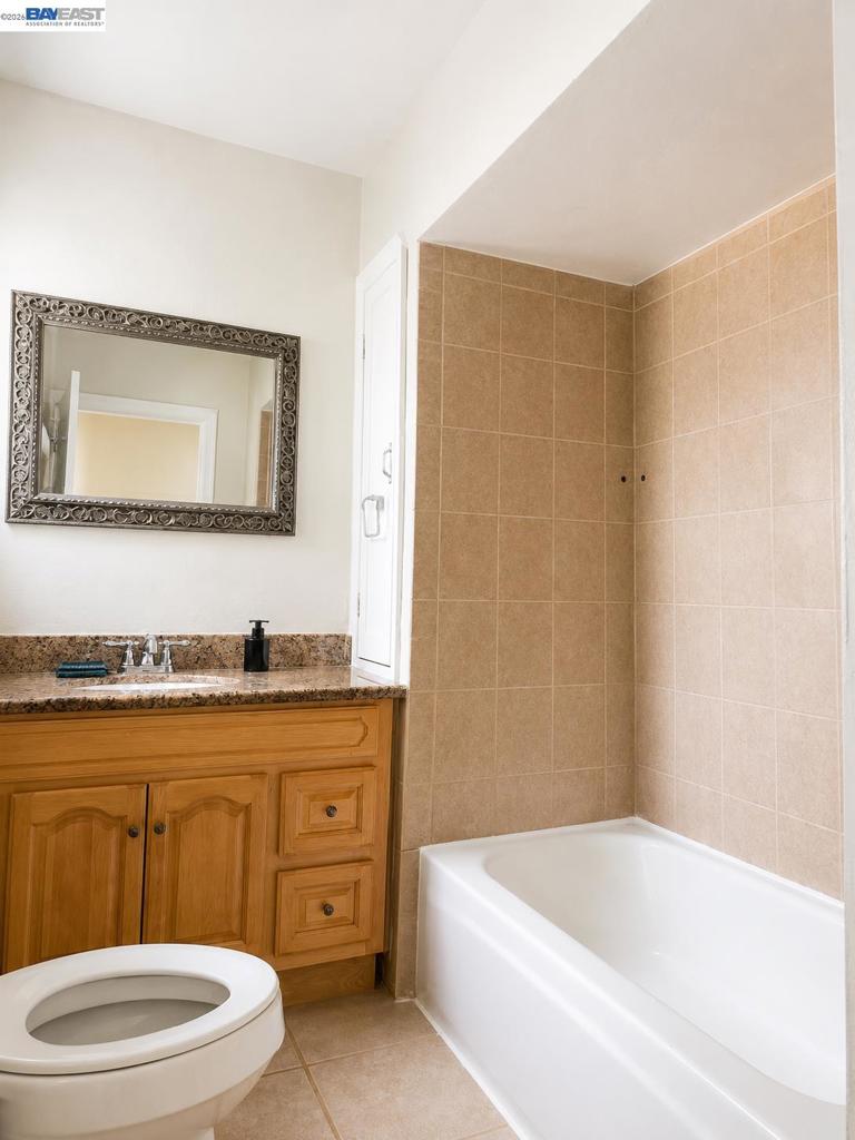 2830 69th Property Photo 8