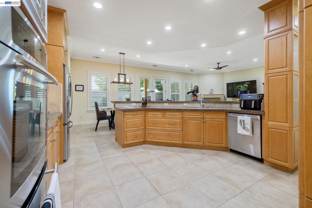 41142784 Property Photo 14