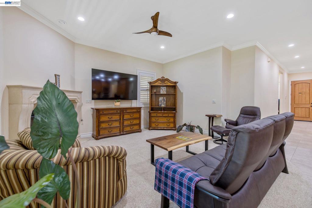 41142784 Property Photo 24
