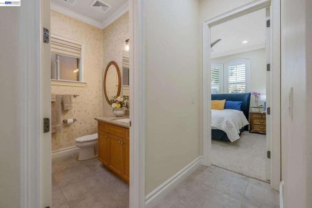 41142784 Property Photo 39