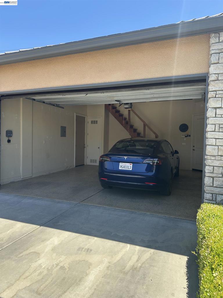 41142784 Property Photo 46