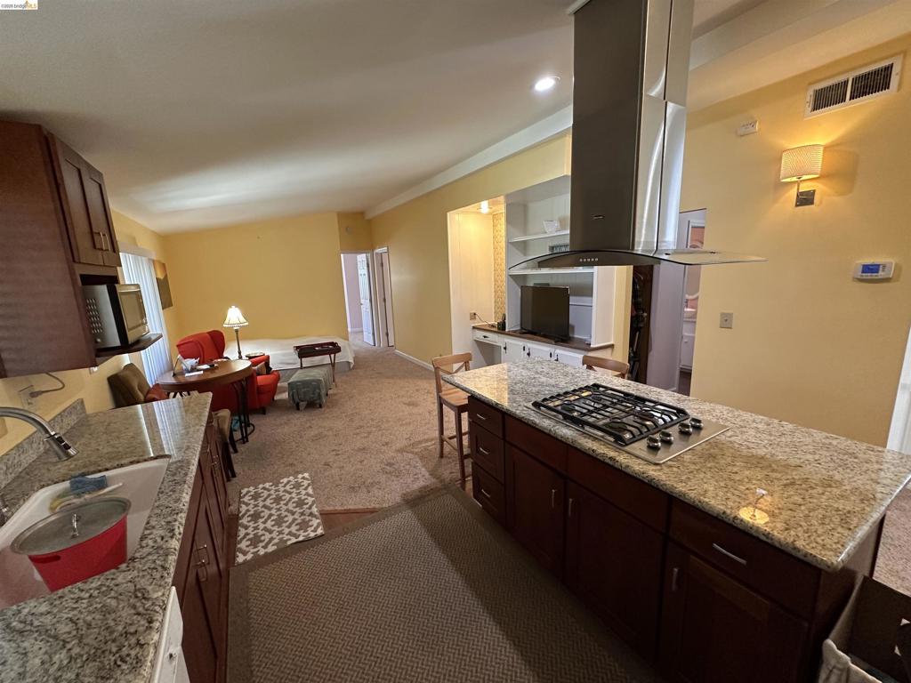 132 Phyllis Court Property Photo 15