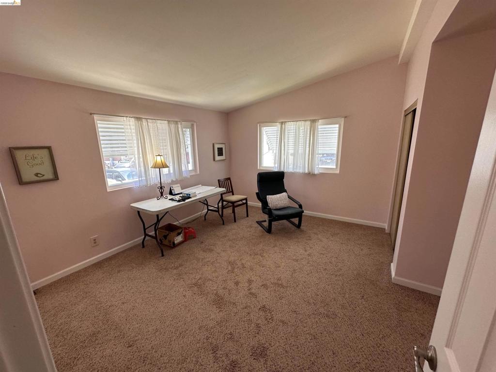 132 Phyllis Court Property Photo 20