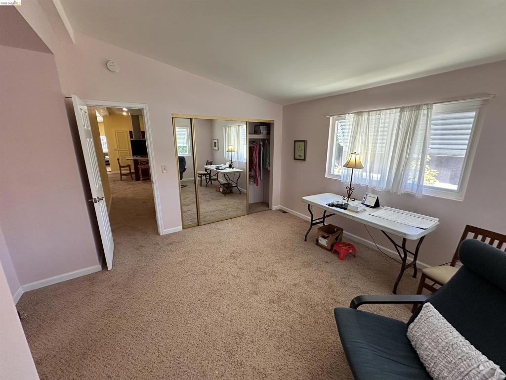132 Phyllis Court Property Photo 22