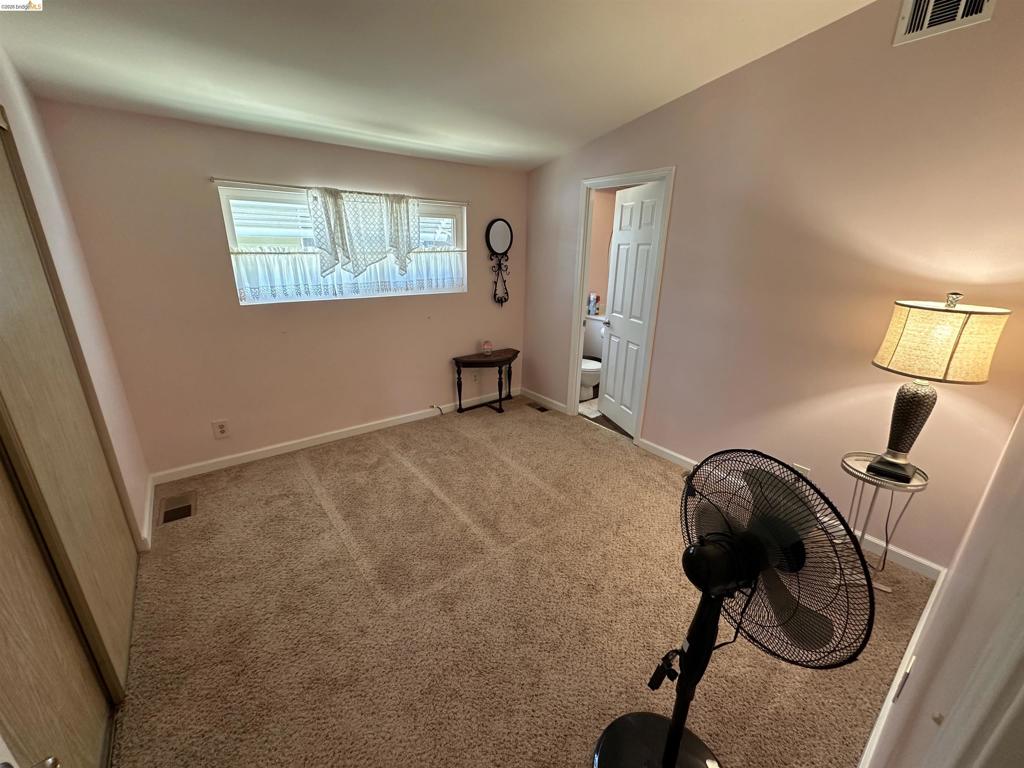 132 Phyllis Court Property Photo 25