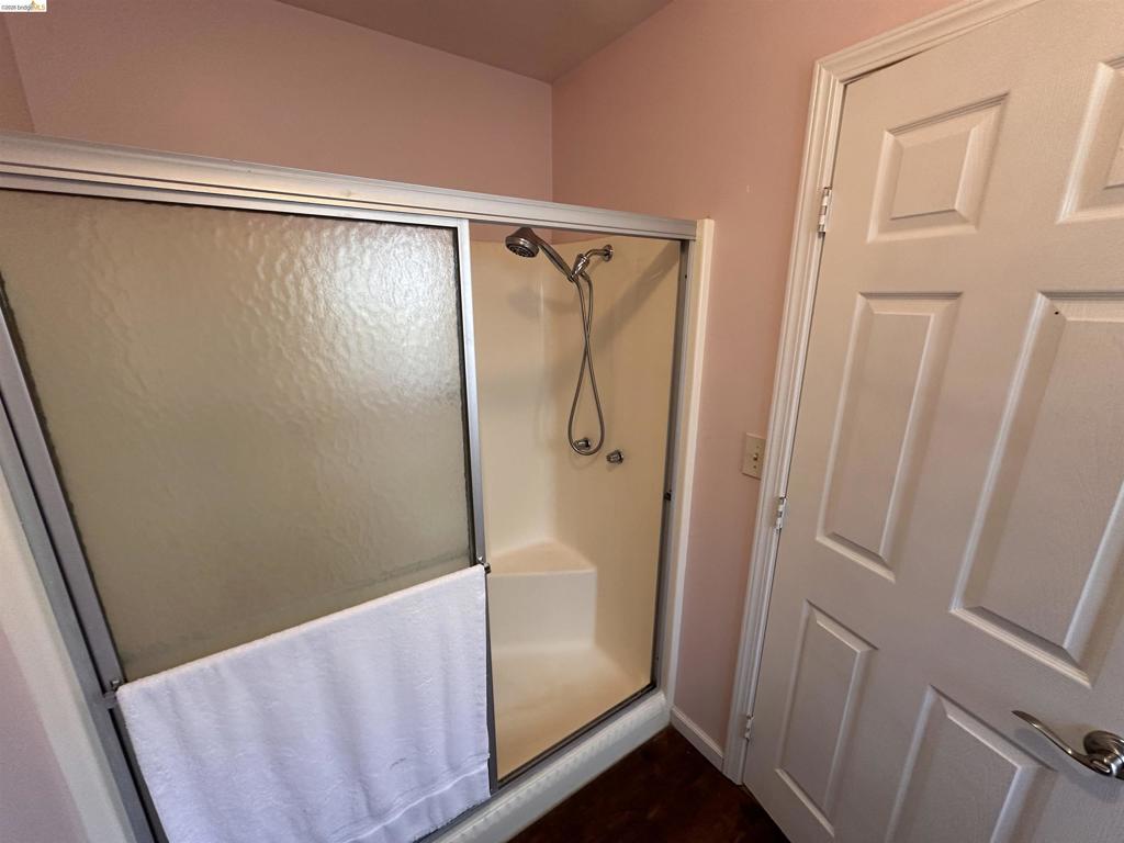 132 Phyllis Court Property Photo 28