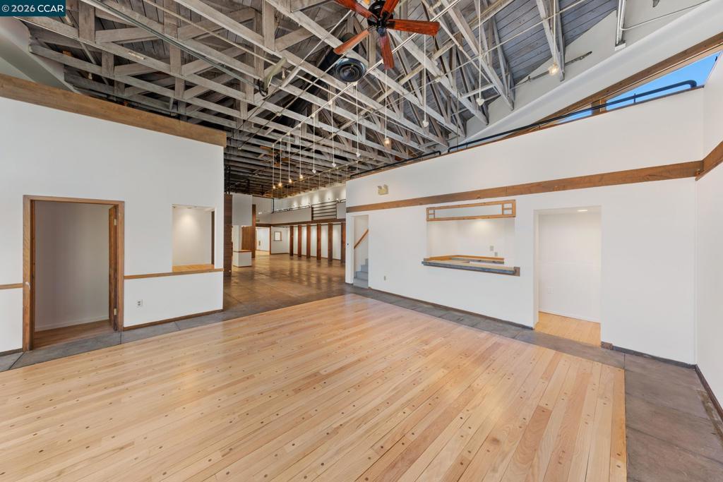 668 Bridgeway Property Photo 10