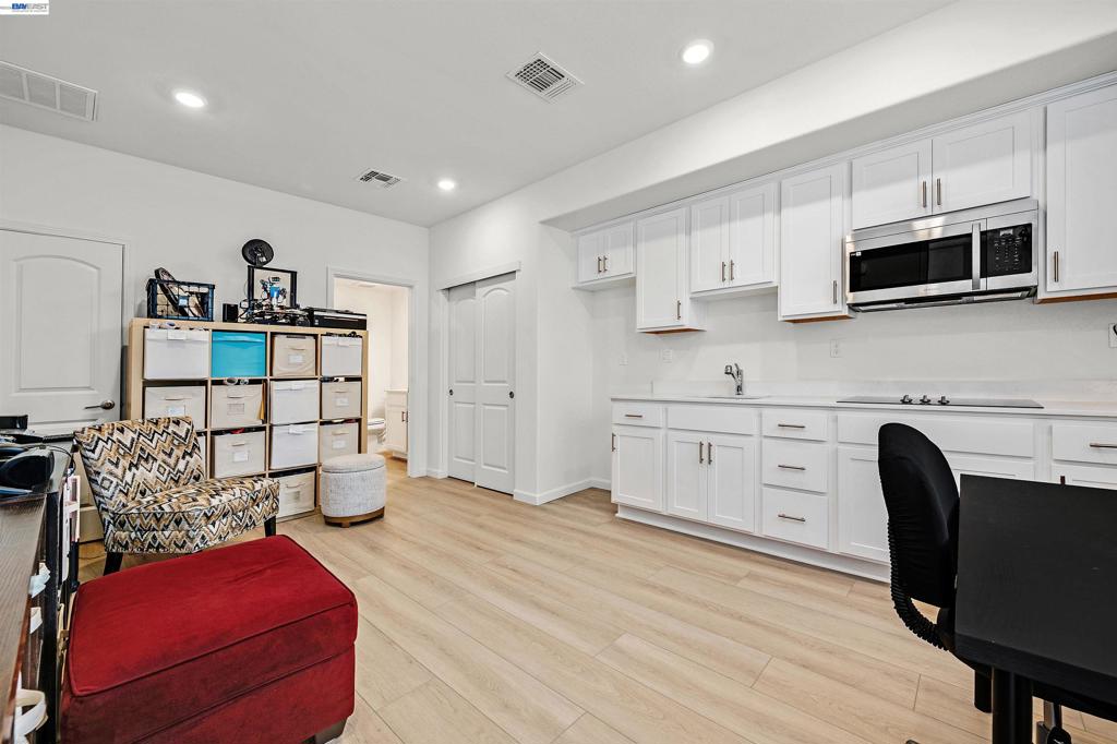 3702 Scribe Way Property Photo 29