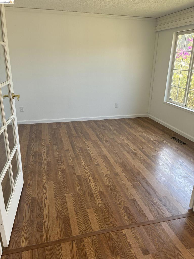 2119 Sugartree Dr Property Photo 4