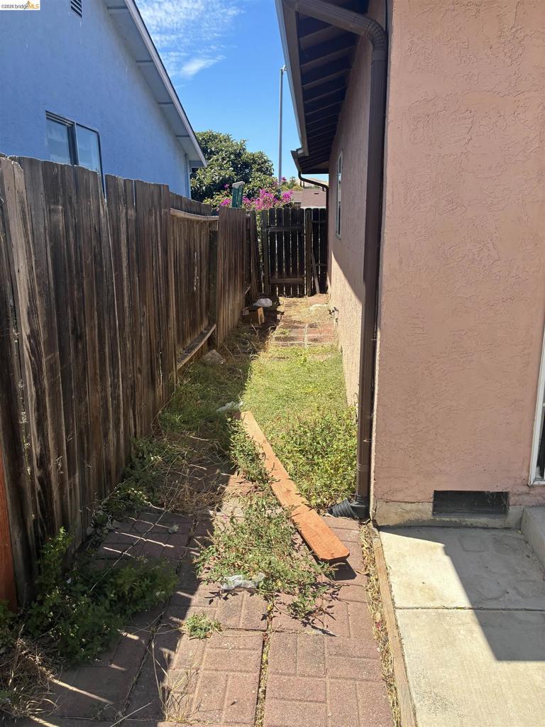 2119 Sugartree Dr Property Photo 19