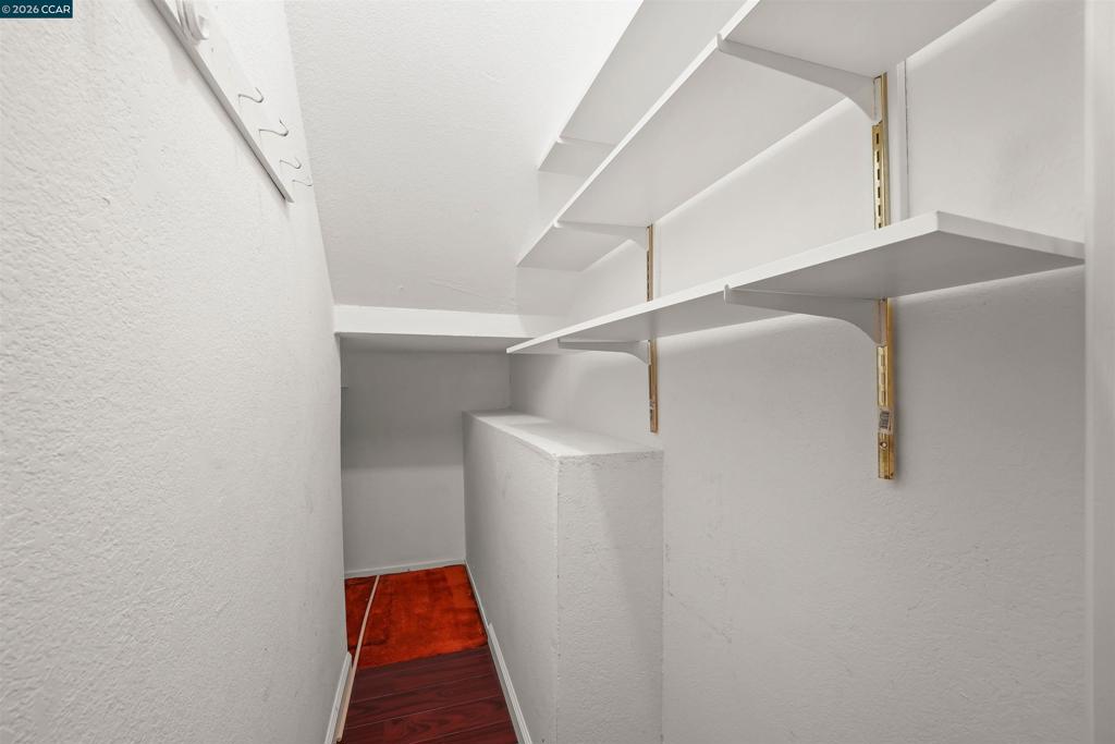 151 Terrace Ct Property Photo 14