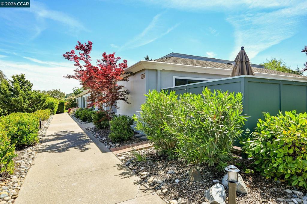 2000 Pine Knoll Dr 2 Property Photo 20