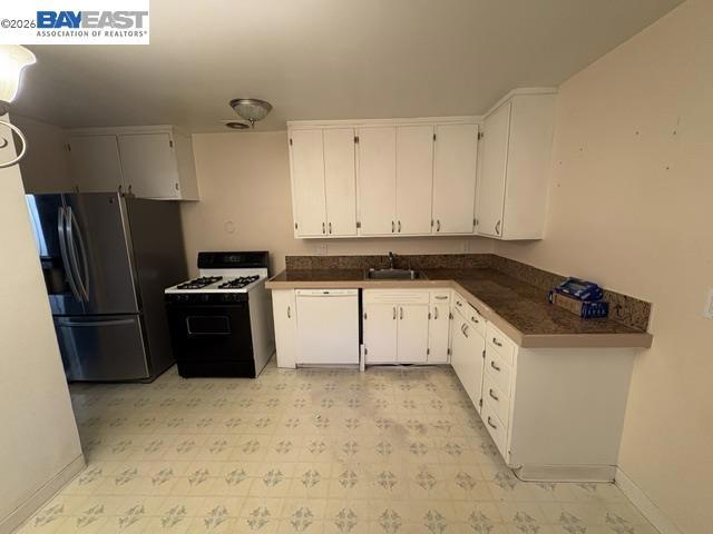 4131 Chaucer Drive Property Photo 6