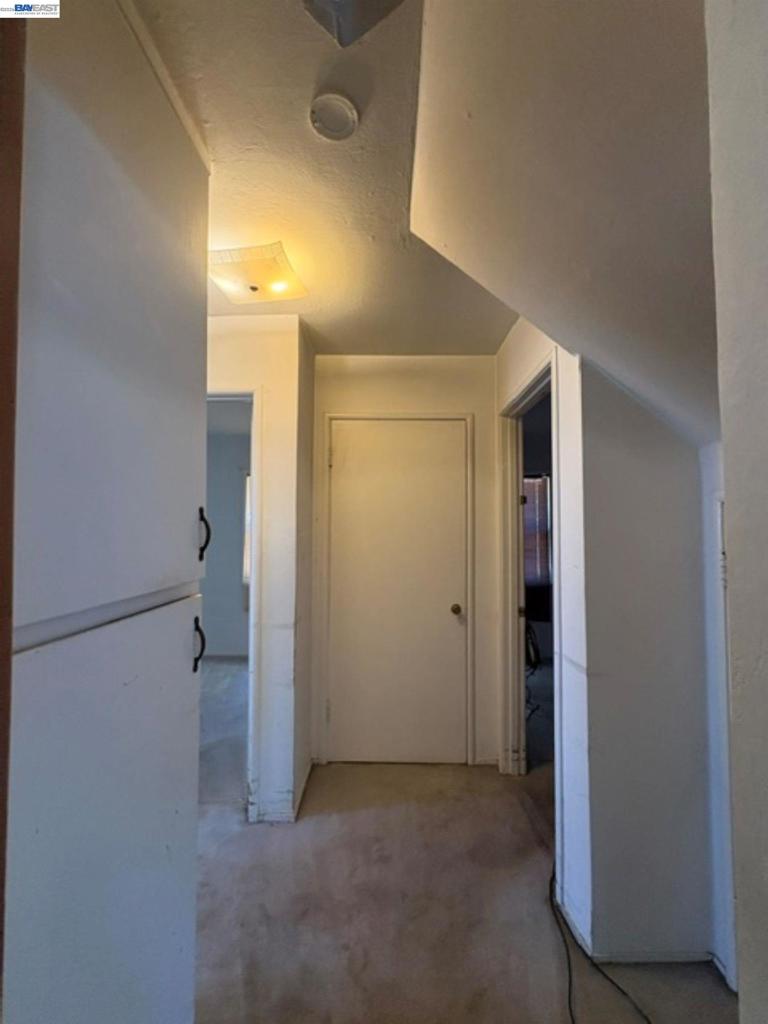 4131 Chaucer Drive Property Photo 18