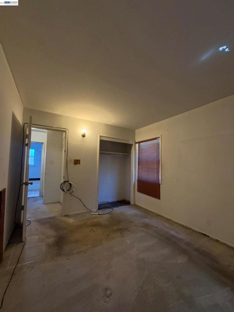 4131 Chaucer Drive Property Photo 20