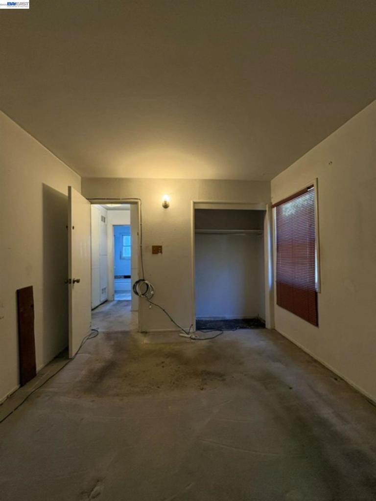 4131 Chaucer Drive Property Photo 21