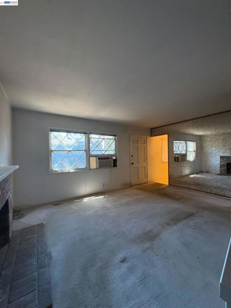 4131 Chaucer Drive Property Photo 23