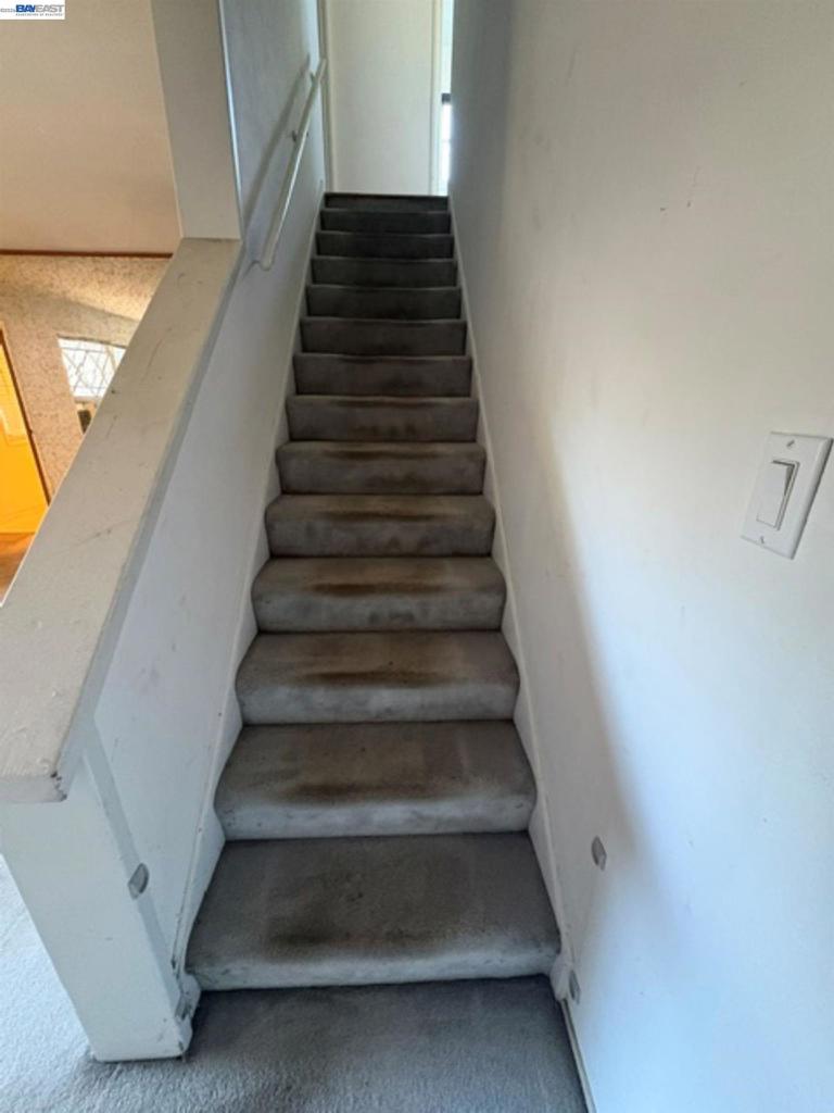 4131 Chaucer Drive Property Photo 27