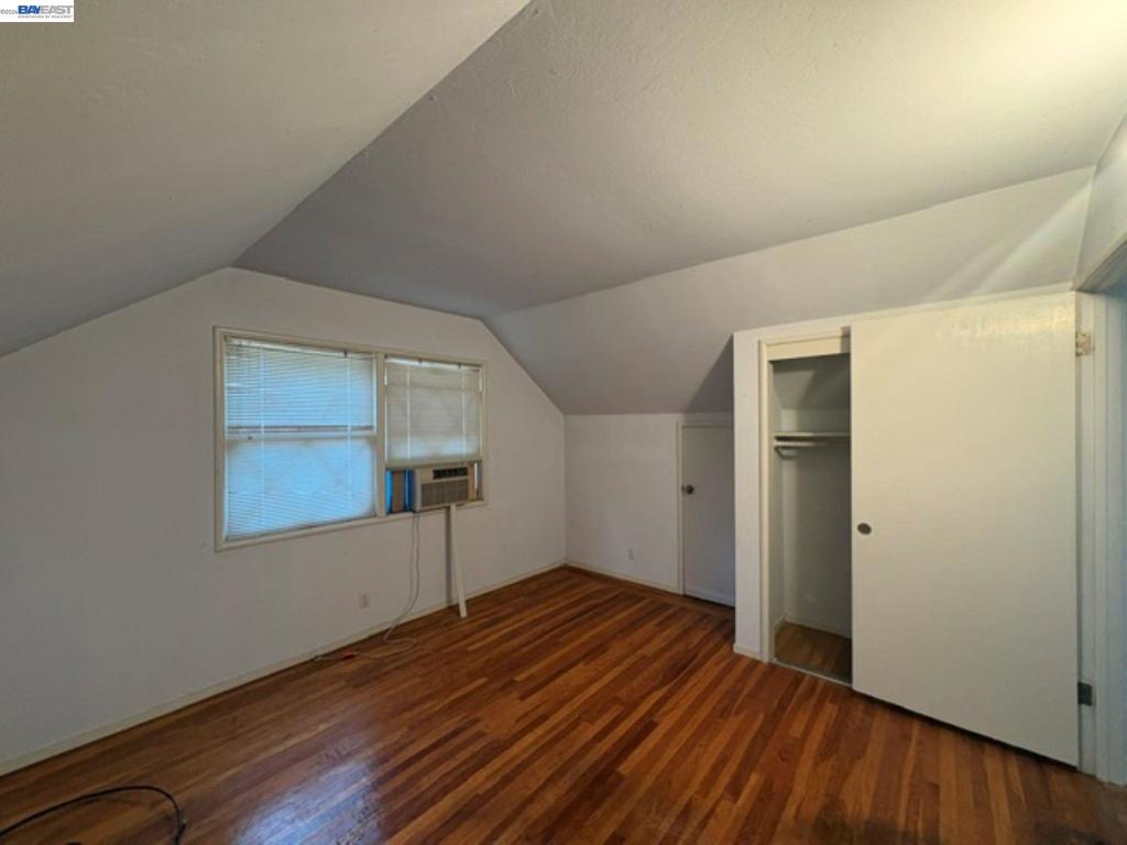 4131 Chaucer Drive Property Photo 30