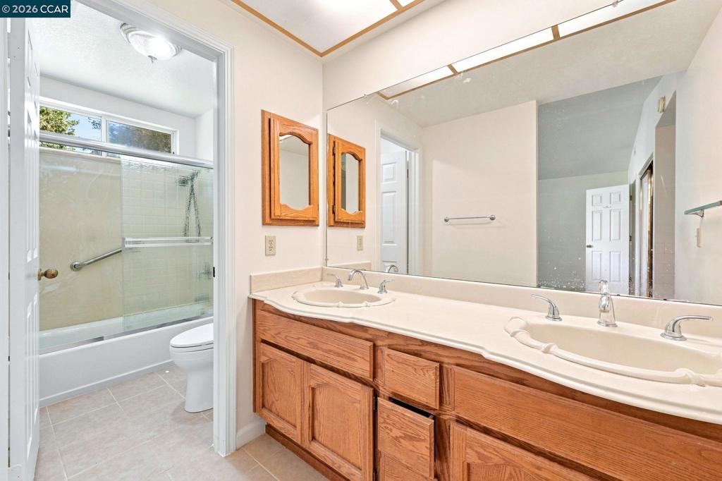 147 Summerset Court Property Photo 10