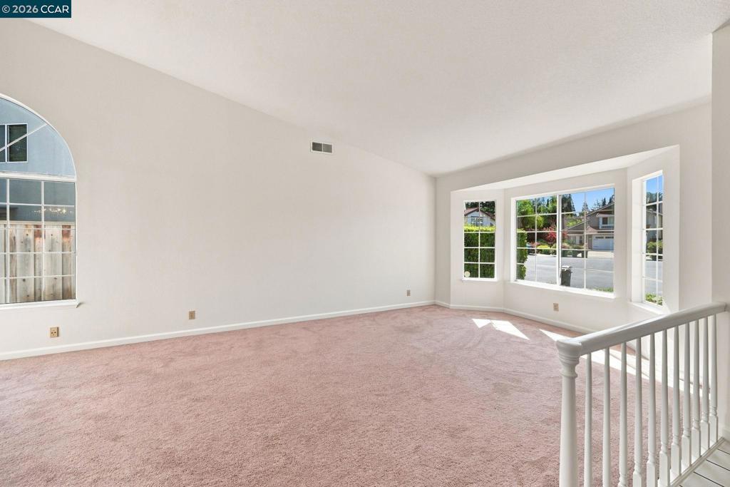 147 Summerset Court Property Photo 16