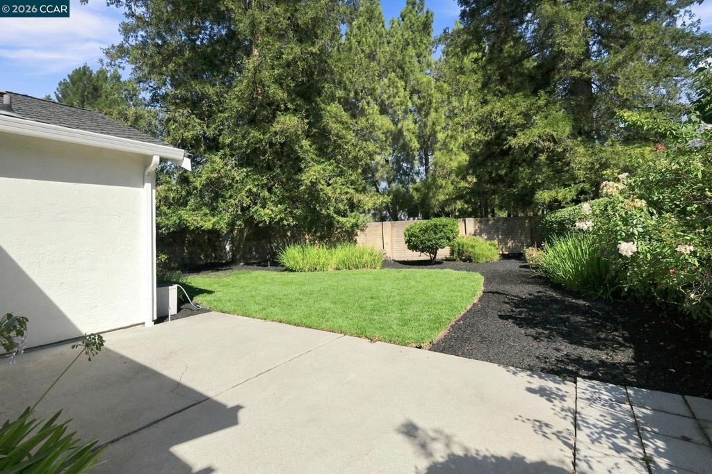 147 Summerset Court Property Photo 26