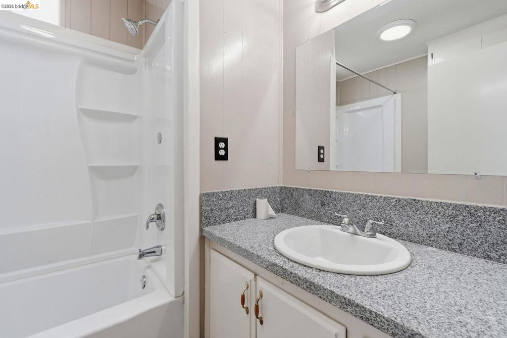 8200 Jantzen Rd Property Photo 13