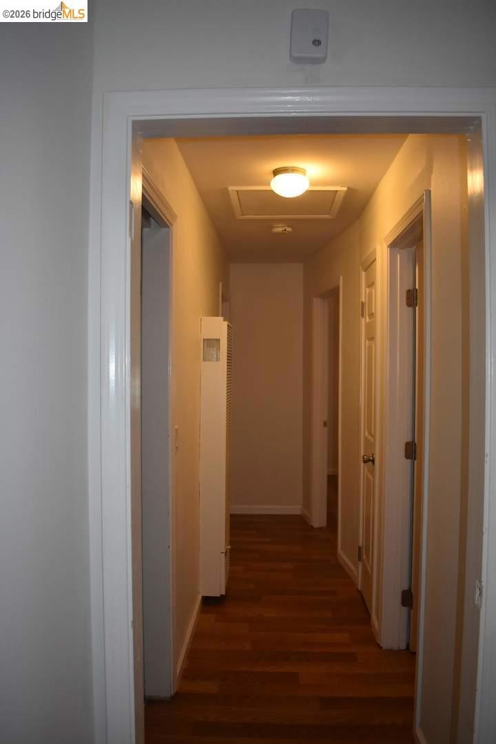 915 Sherman Oaks Dr Property Photo 13