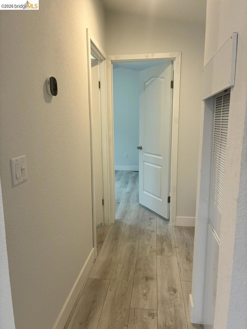 915 Sherman Oaks Dr Property Photo 34