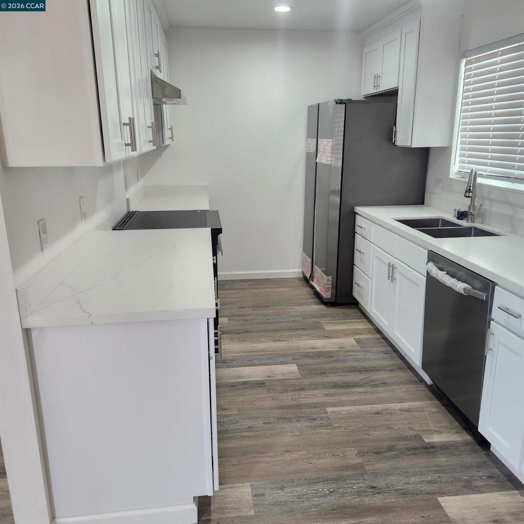 1744 4th St Property Photo 3