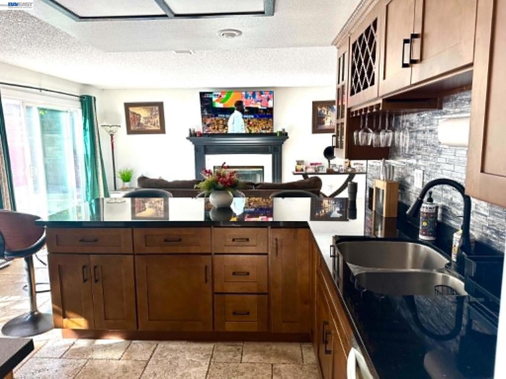 5182 Coach Property Photo 22