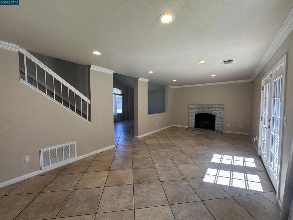 4109 Richard Way Property Photo 5