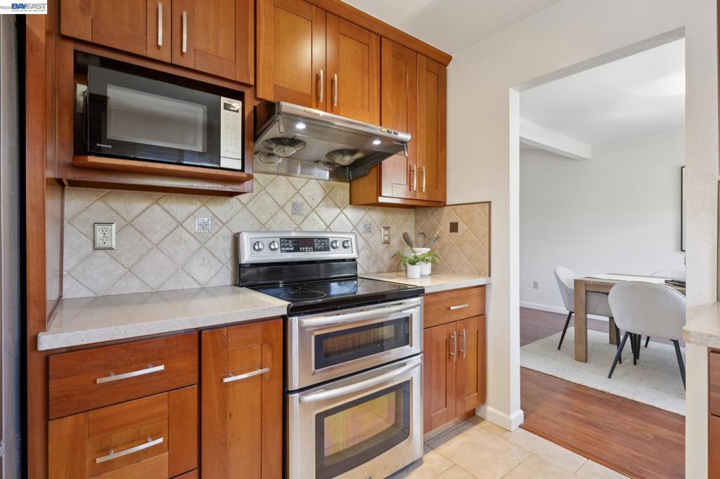 3560 Kirkcaldy St Property Photo 17
