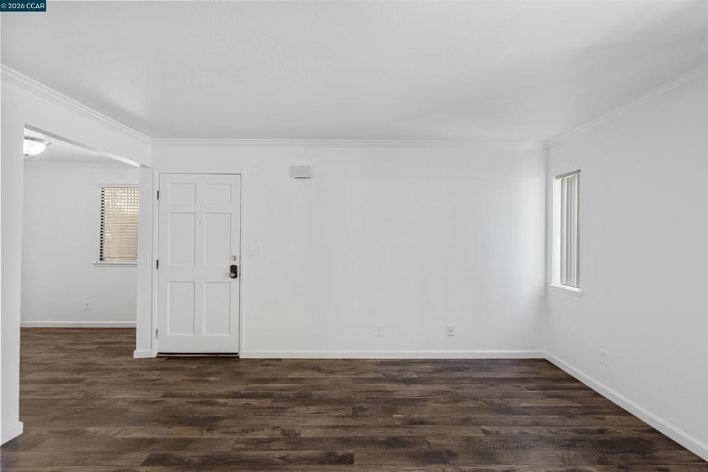 1194 Honey Trail Property Photo 6