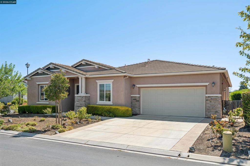 475 Mallard's Gulch Dr Property Photo 1