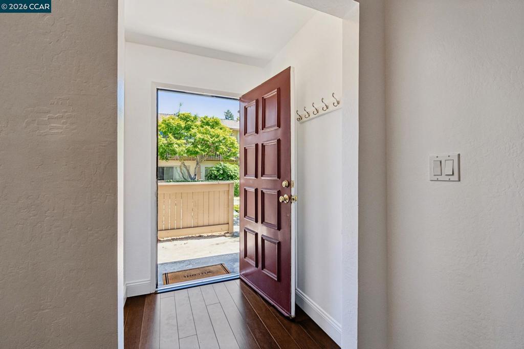 1885 Olmo Way Property Photo 6
