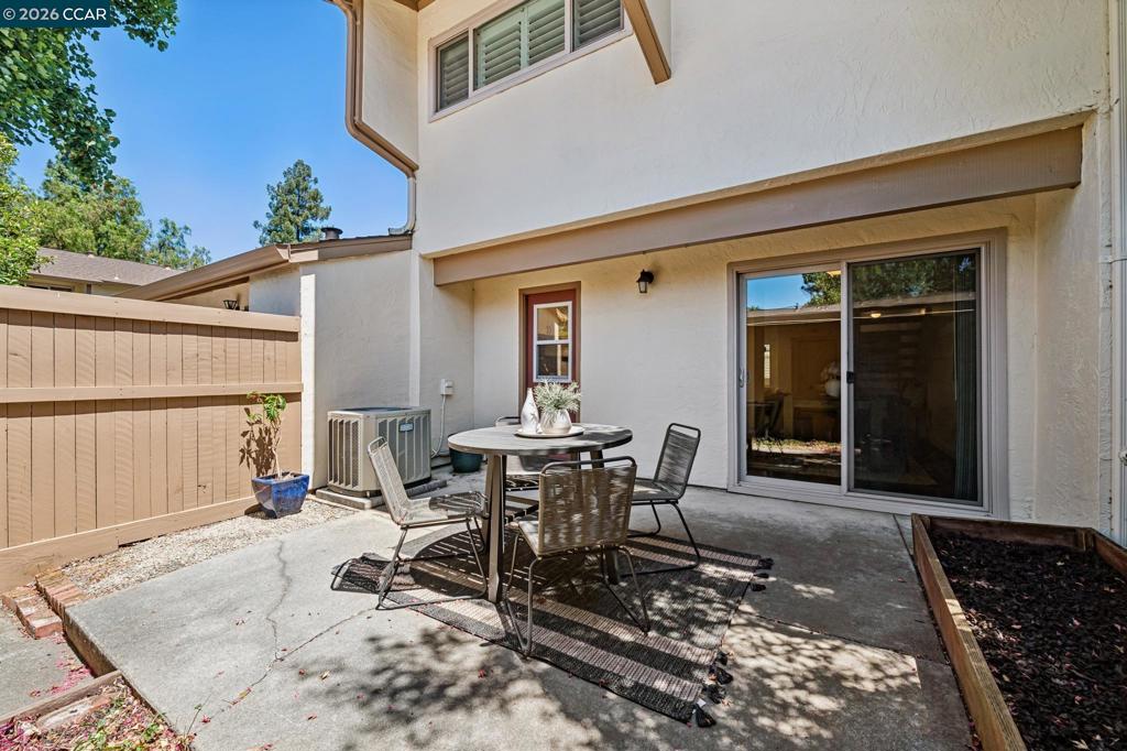 1885 Olmo Way Property Photo 37