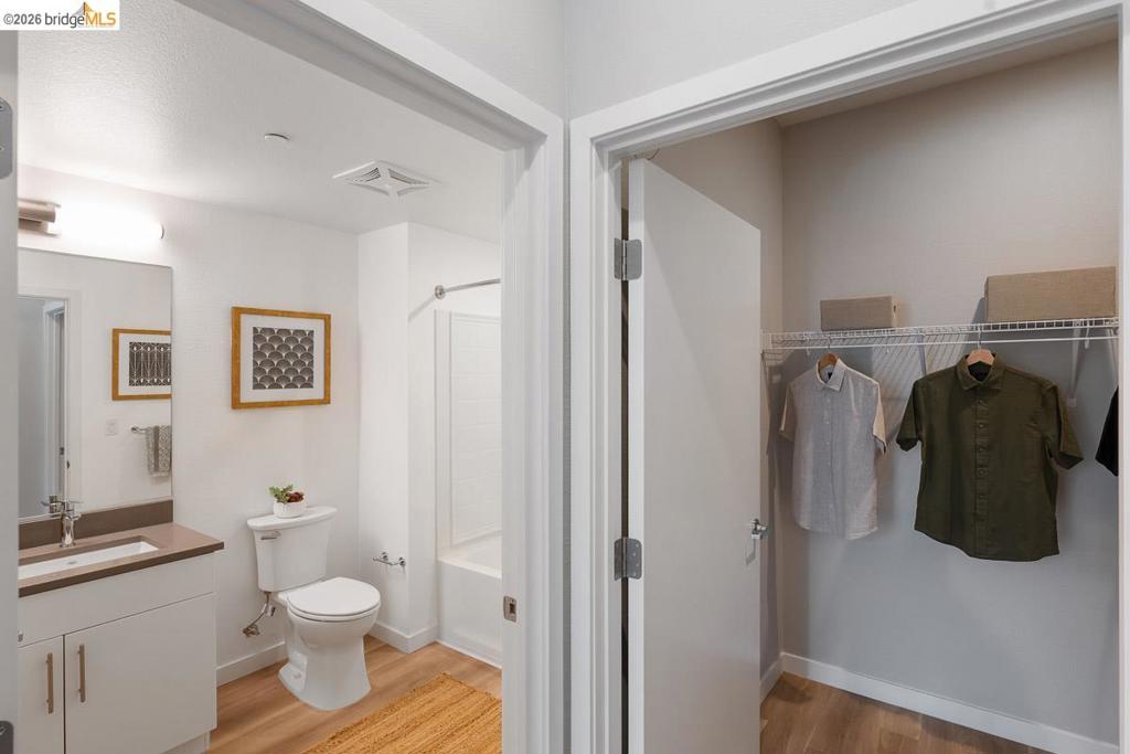 260 Brooklyn Basin Way 533 Property Photo 9