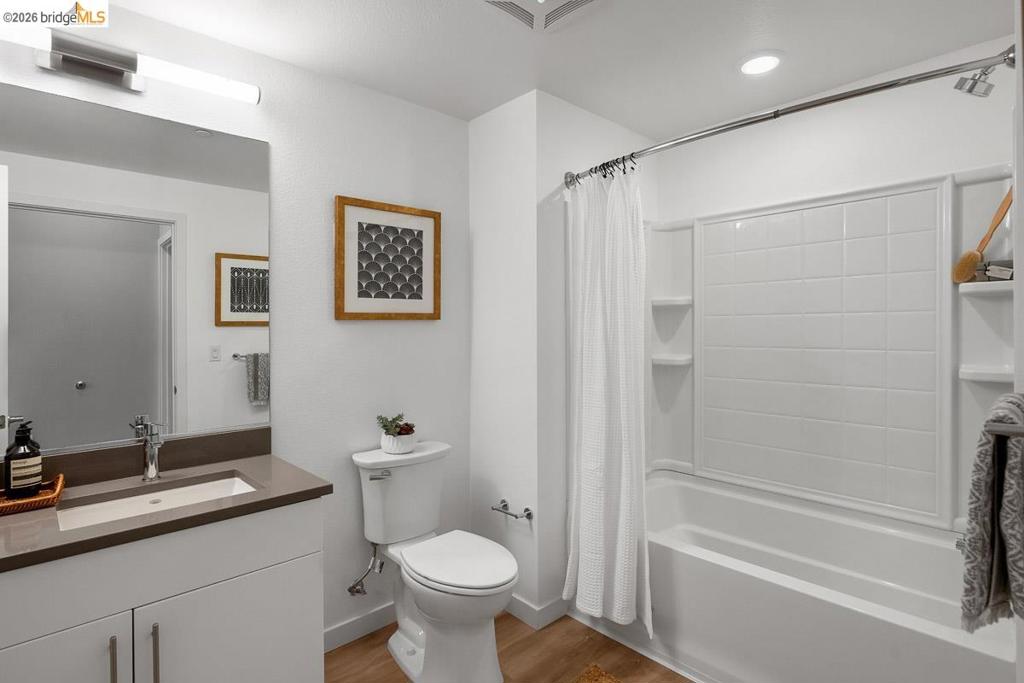 260 Brooklyn Basin Way 533 Property Photo 10