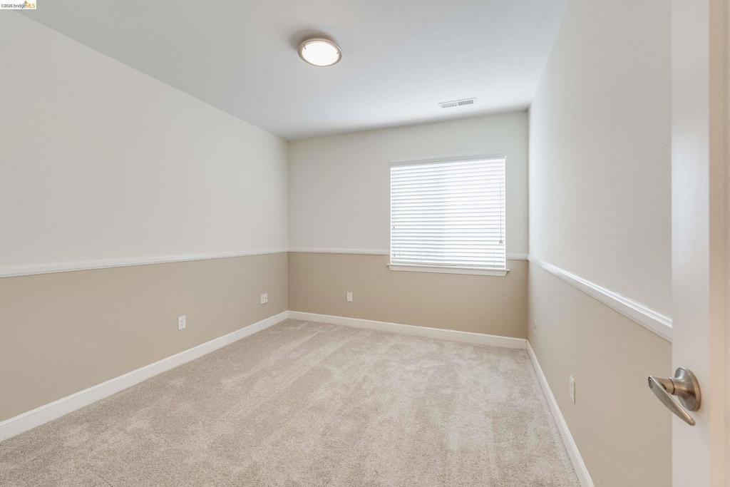 1894 Granada Dr Property Photo 20