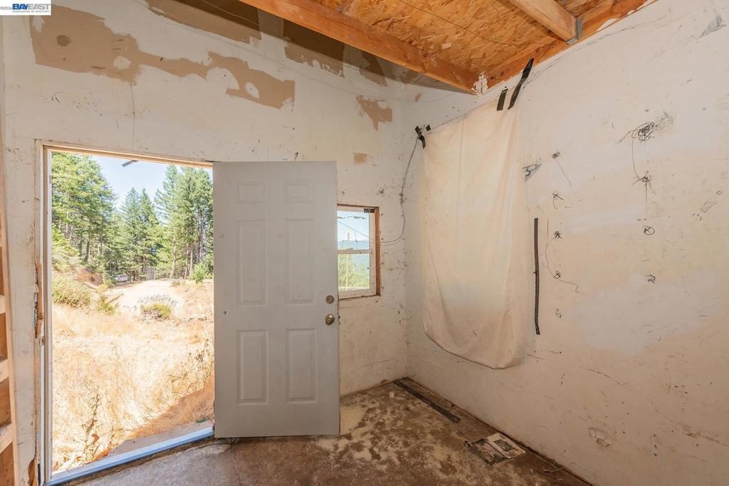 190 Moore Gulch Property Photo 51