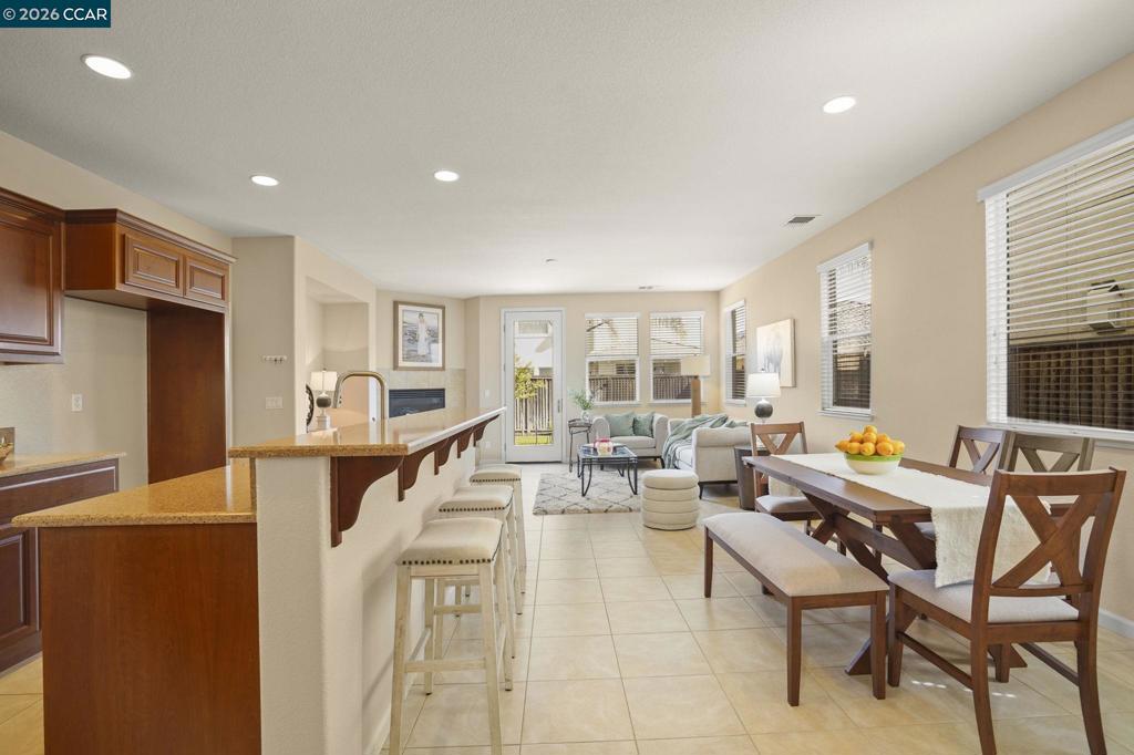 507 Livingston Court Property Photo 17