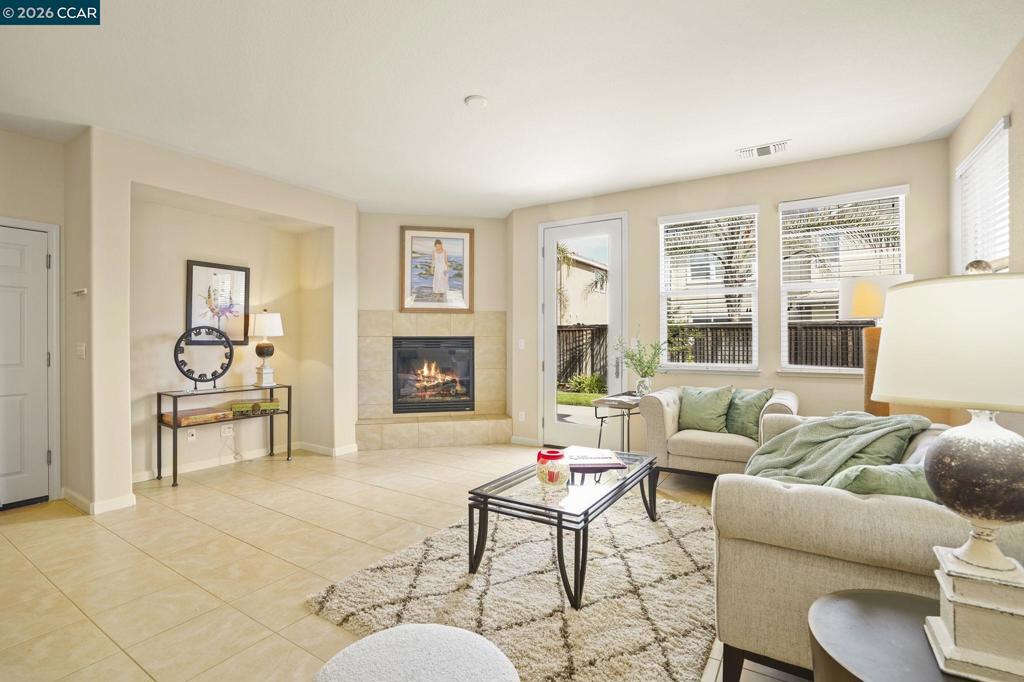 507 Livingston Court Property Photo 23