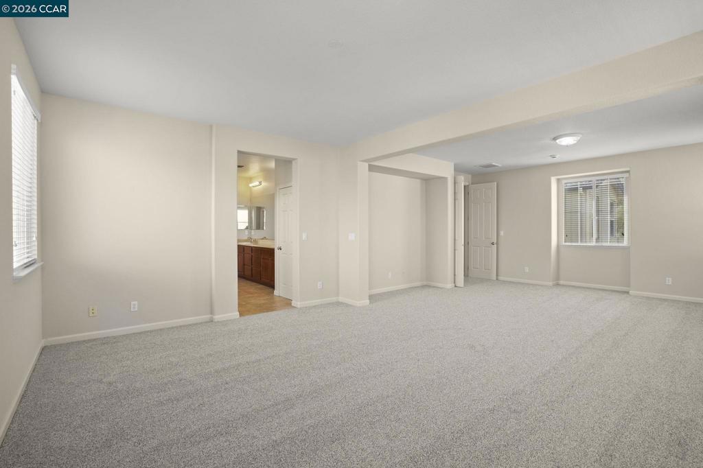 507 Livingston Court Property Photo 27