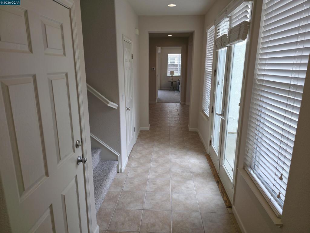 8625 Livingston Way Property Photo 6