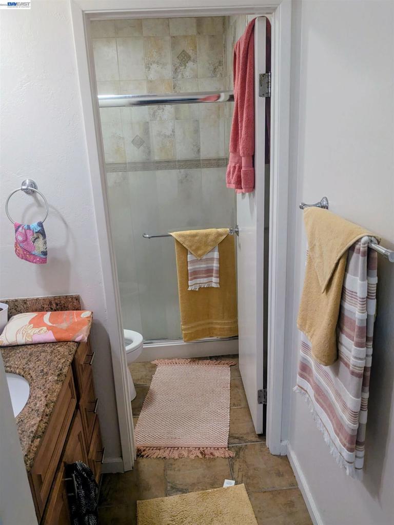 1704 Dalessi Dr Property Photo 12